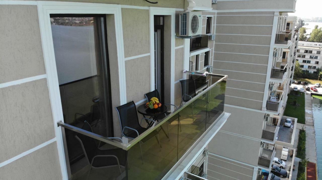 Evy Deluxe Apartment ママイア エクステリア 写真